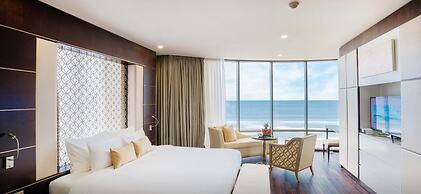 Holiday Beach Hotel Danang