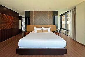 Holiday Beach Hotel Danang