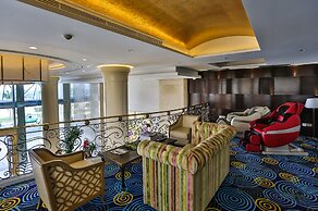 Holiday Beach Hotel Danang