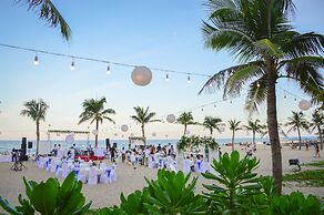 Holiday Beach Hotel Danang