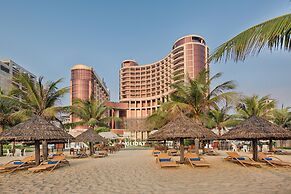 Holiday Beach Hotel Danang