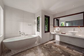 Legacy Hoi An Resort
