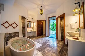 Legacy Hoi An Resort