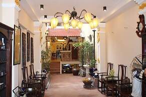 Classic Street Hotel