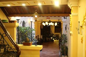 Classic Street Hotel