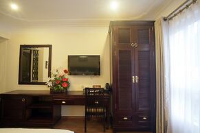 Classic Street Hotel