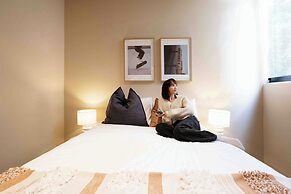 The Village Melbourne - Hostel