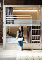 The Village Melbourne - Hostel