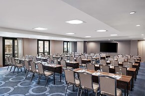 DoubleTree By Hilton Istanbul Gayrettepe