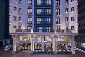 DoubleTree By Hilton Istanbul Gayrettepe