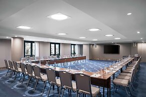 DoubleTree By Hilton Istanbul Gayrettepe