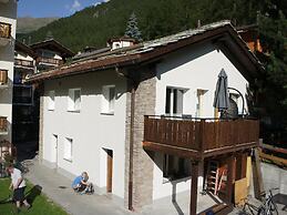 Chalet Abacus