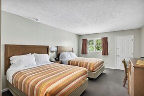 Bayside Inn & Marina