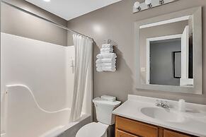 Bayside Inn & Marina