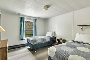 Bayside Inn & Marina