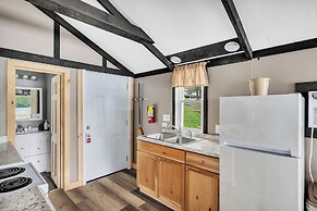 Bayside Inn & Marina