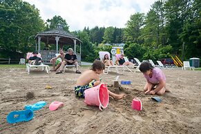 Bayside Inn & Marina