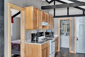 Bayside Inn & Marina