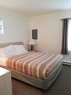 Bayside Inn & Marina