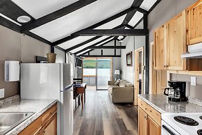 Bayside Inn & Marina