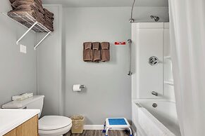 Bayside Inn & Marina