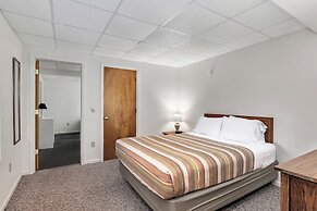 Bayside Inn & Marina