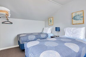 Bayside Inn & Marina