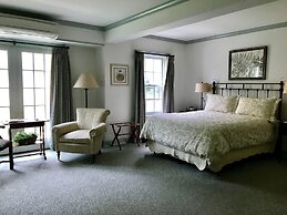 Old Lyme Inn