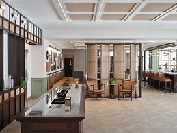 Six South St Hotel