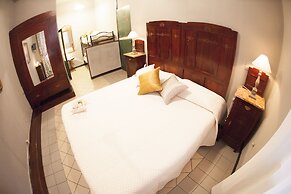 La Colonna ( Historic Center )