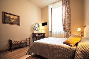 La Colonna ( Historic Center )