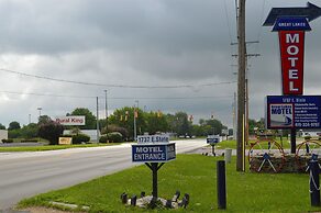 Great Lakes Motel
