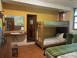 Biohostal Mindo Cloud Forest