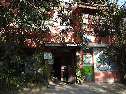 Biohostal Mindo Cloud Forest