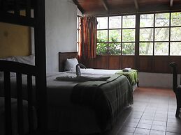 Biohostal Mindo Cloud Forest