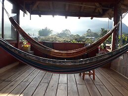 Biohostal Mindo Cloud Forest