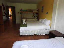 Biohostal Mindo Cloud Forest