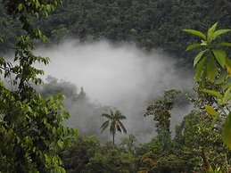 Biohostal Mindo Cloud Forest