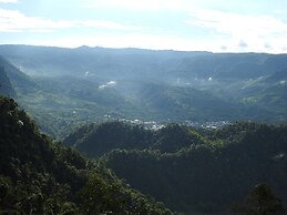 Biohostal Mindo Cloud Forest