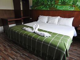 Biohostal Mindo Cloud Forest