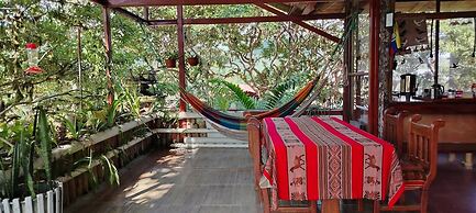 Biohostal Mindo Cloud Forest