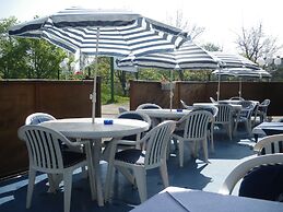 Hotel Restaurant Bleu France