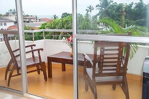 Marine Tourist Beach Guest House Negombo Beach