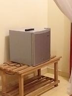 Marine Tourist Beach Guest House Negombo Beach