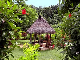 Maqai Beach Eco Resort