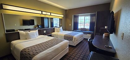 Microtel Inn & Suites by Wyndham Cotulla