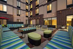 Home2 Suites by Hilton Denver West - Federal Center, CO