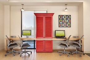 Home2 Suites by Hilton Denver West - Federal Center, CO