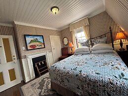 George House Heritage B&B
