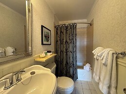 George House Heritage B&B